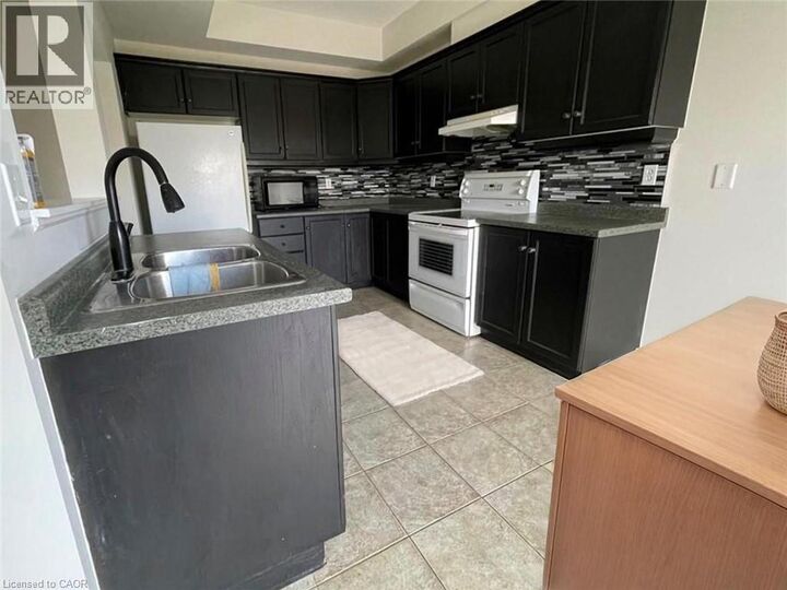 Property Photo:  45 Olivia Place  ON L9K 1R3 