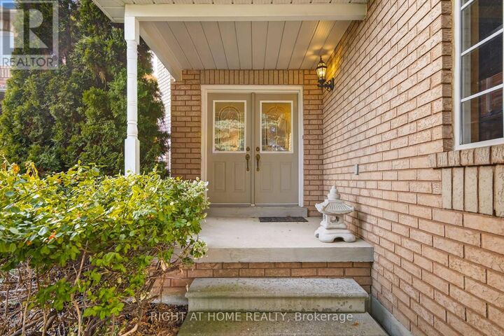 Property Photo:  1338 Vincent Crescent  ON L9S 1Z8 