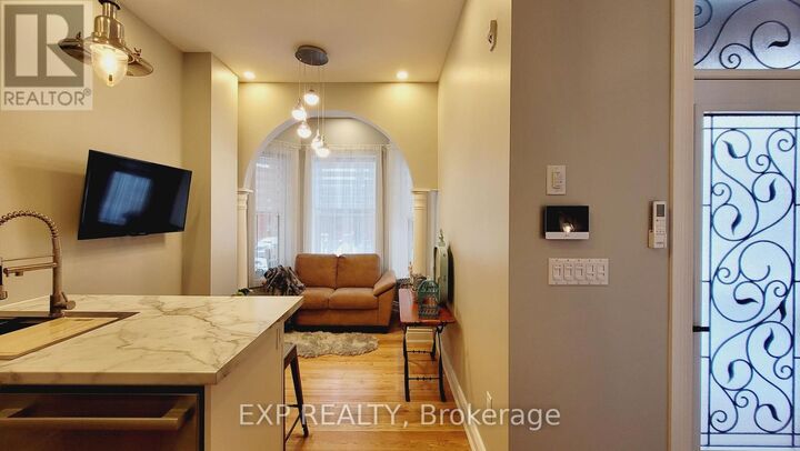 Property Photo:  157 James Street 101  ON K1R 5M4 