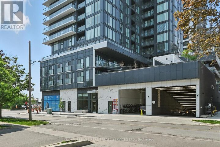 Property Photo:  370 Martha Street 1705  ON L7R 0G9 