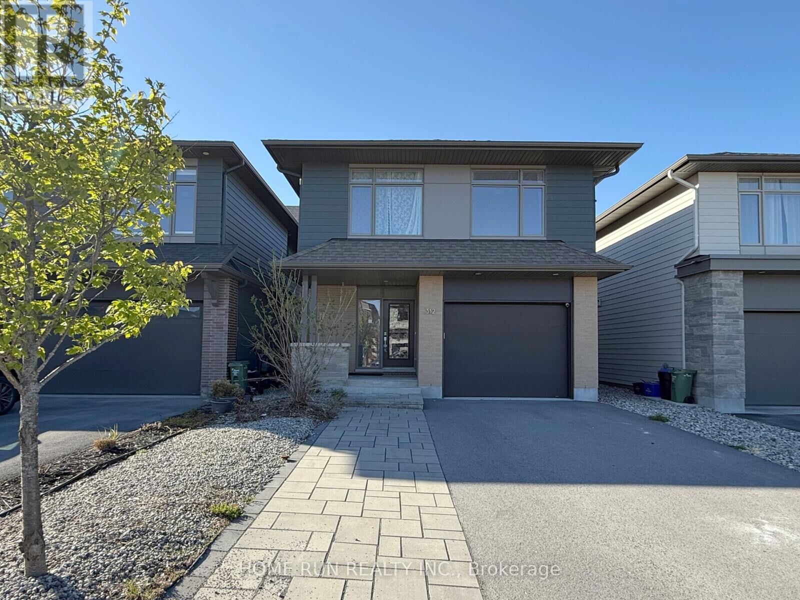 Property Photo:  312 Lysander Place  ON K1K 4K7 