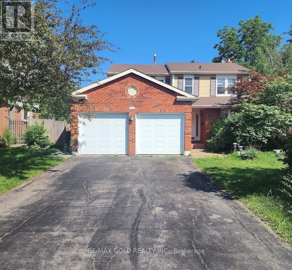 Property Photo:  1778 Folkway Drive  ON L5L 2X8 