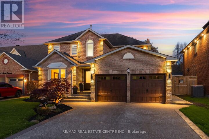 Property Photo:  20 Nixon Crescent  ON L7G 5K2 