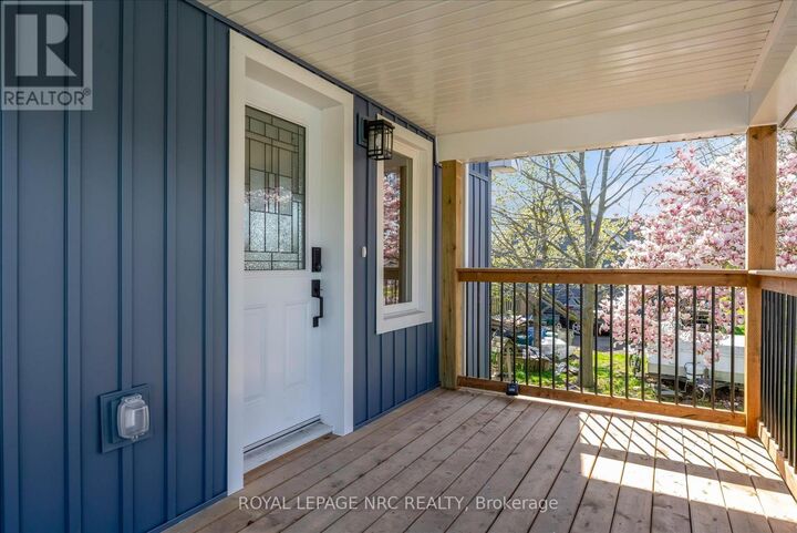 Property Photo: 81 Christmas Street ON L3K 1M4