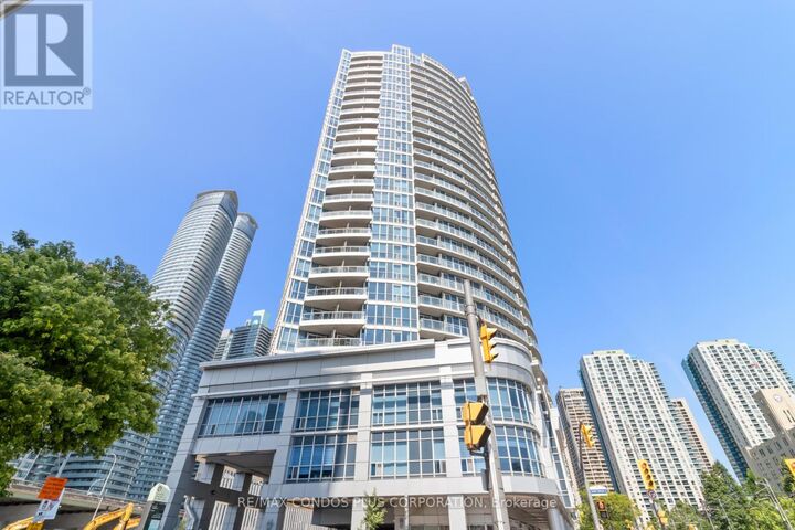 Property Photo:  218 Queens Quay West 2611  ON M5J 2Y6 