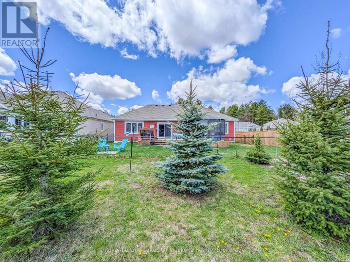 Property Photo:  6 Fawnbrook Court  ON P1L 0A3 