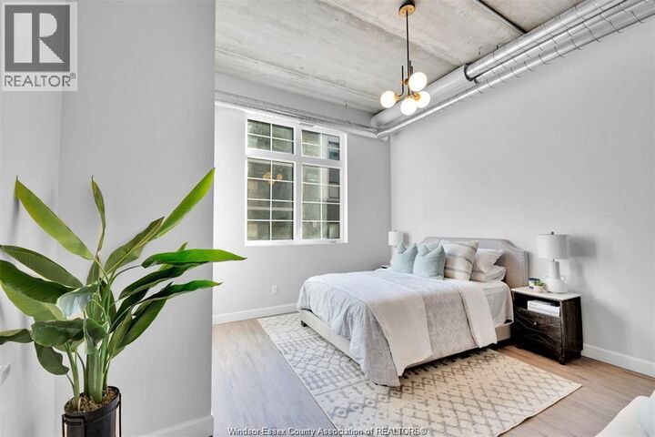 Property Photo:  11941 Tecumseh Road East 401  ON N8N 1L8 