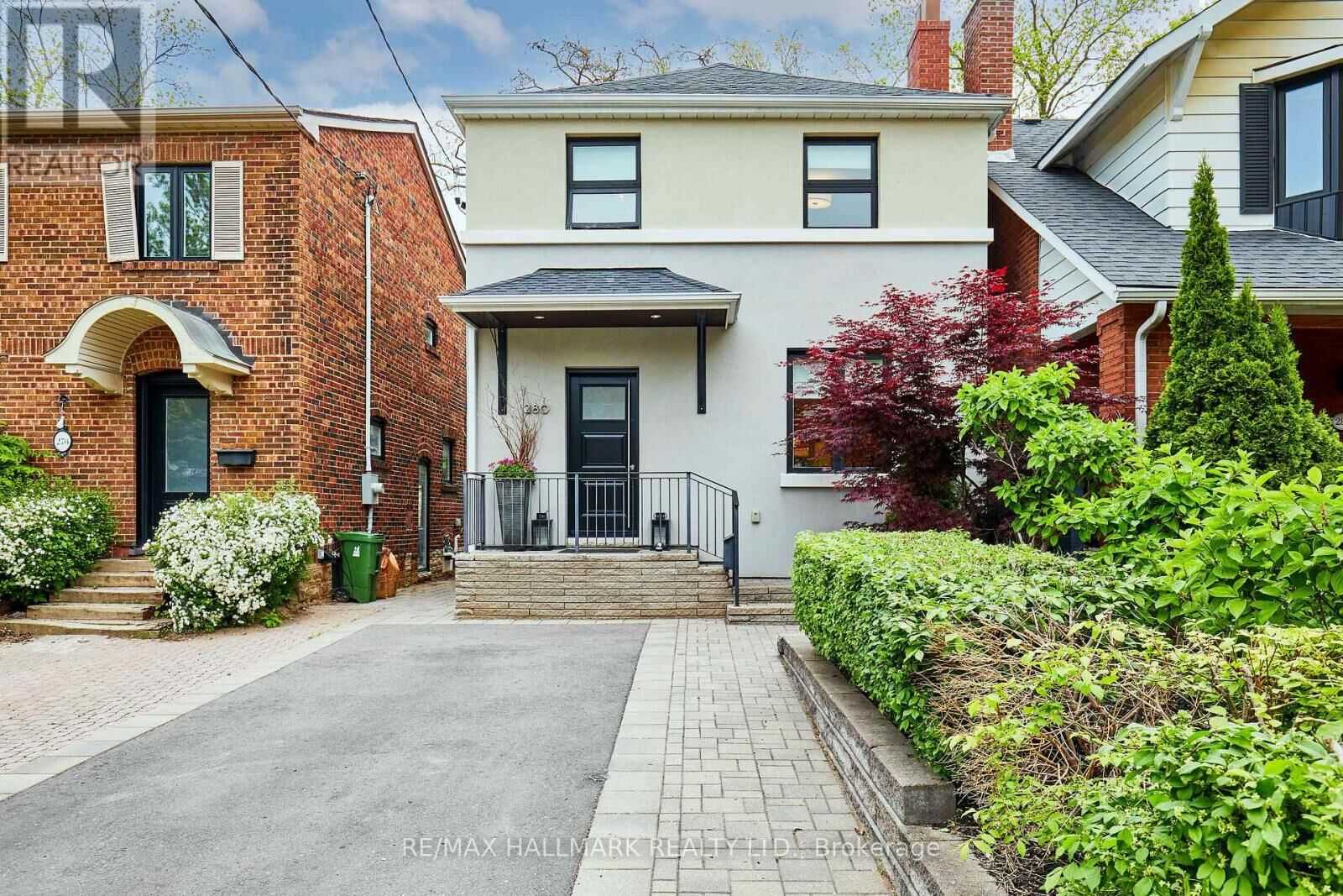 Property Photo:  280 Manor Road East  ON M4S 1S2 