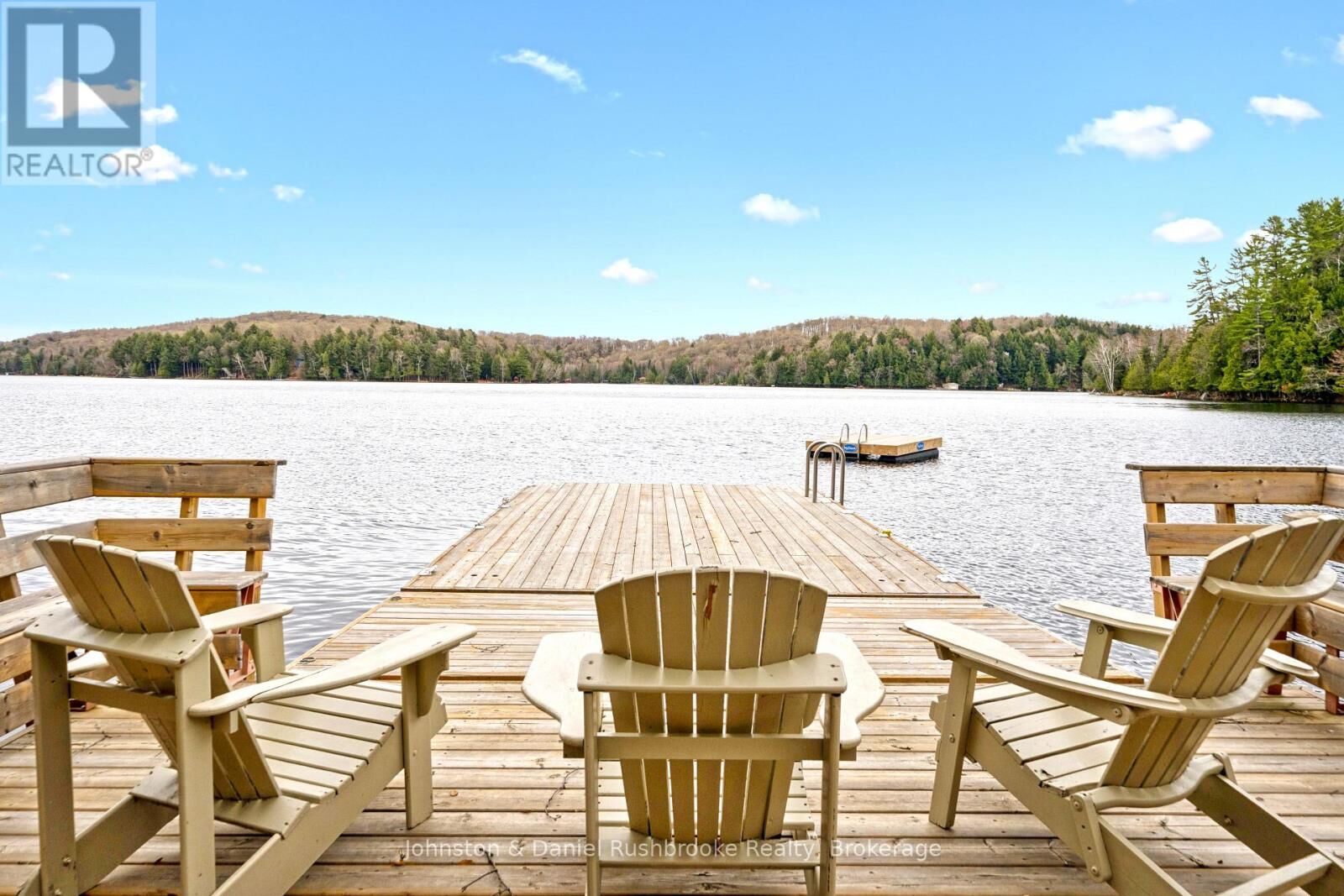 Property Photo:  29 Ena Drive  ON P1H 2J4 