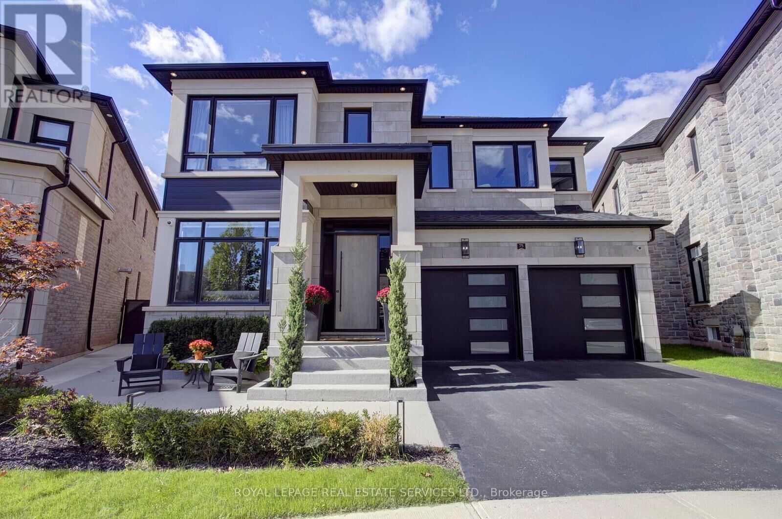 Property Photo:  75 Ballmer Trail  ON L6H 0V6 