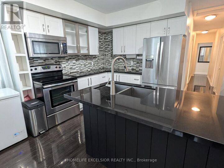 Property Photo:  4 Albert Street  ON L4A 4H1 