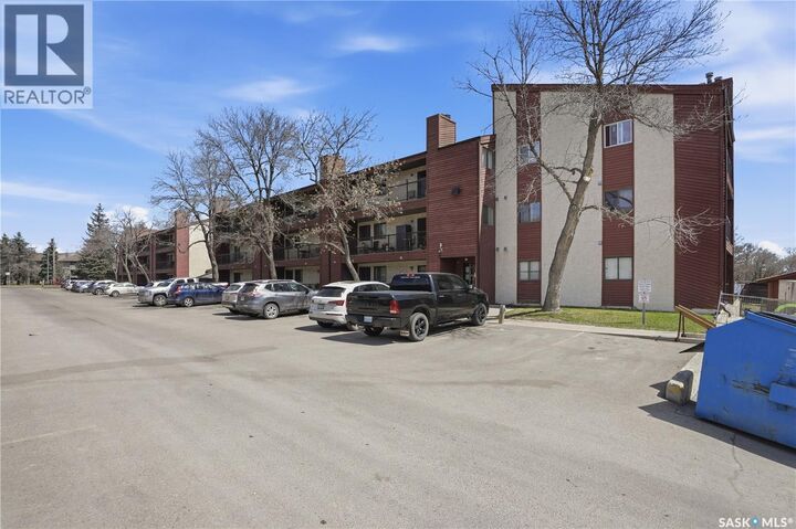 Property Photo:  214A 4040 8th Street E  SK S7H 5L4 