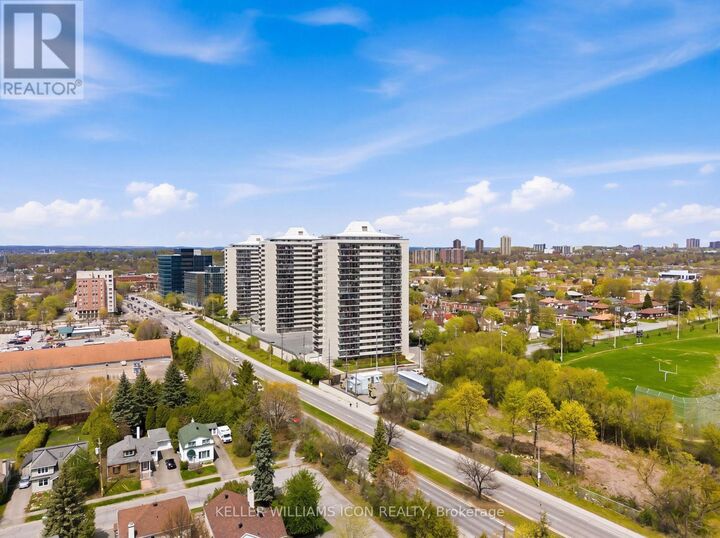 Property Photo:  158C McArthur Avenue 1607  ON K1L 8E7 