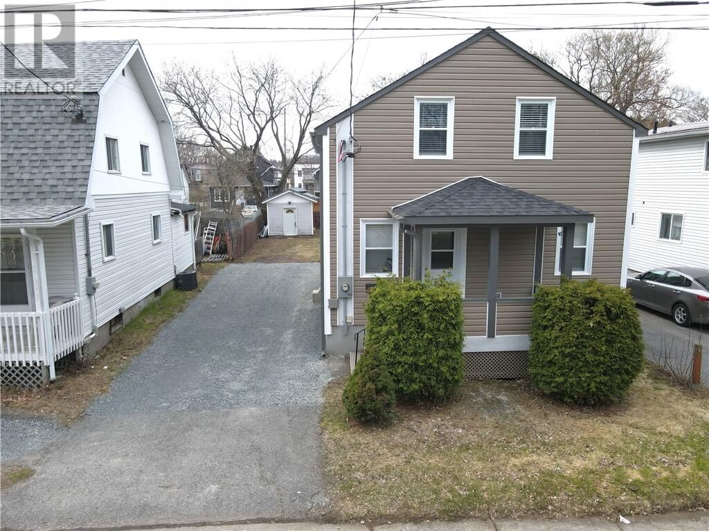 Property Photo:  177 St. George Street  ON P3C 2W9 