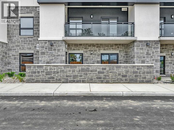 Property Photo:  11646 Tecumseh Road 300  ON N8N 1L7 