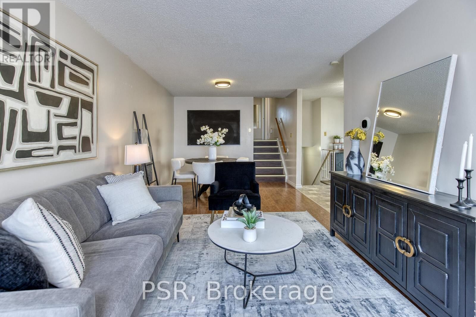 Property Photo:  231 Heritage Drive  ON N2B 3A9 