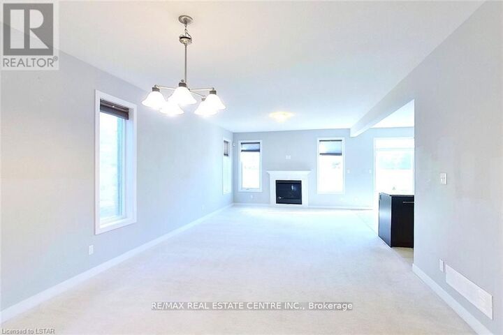Property Photo:  1560 Finley Crescent  ON N6G 0S9 