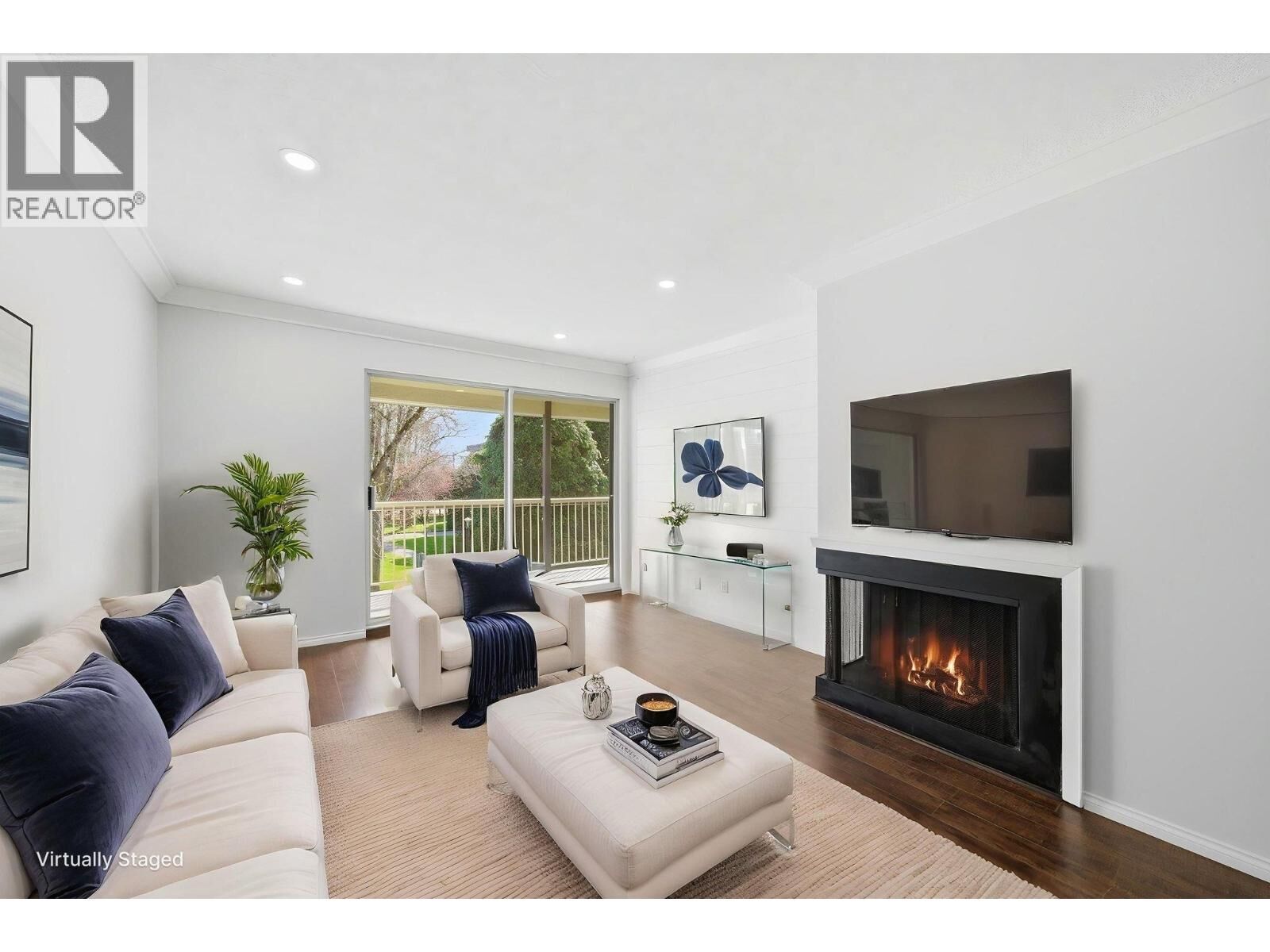Property Photo:  10631 No. 3 Road 208  BC V7A 4L8 
