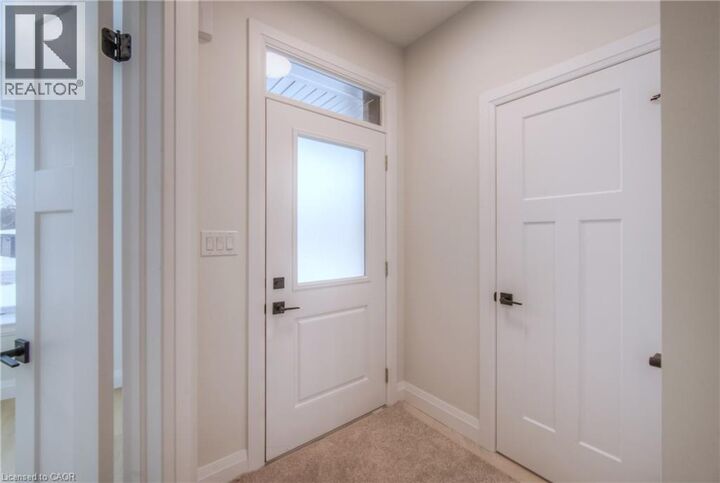 Property Photo:  264 Blair Road 2  ON N1S 4K9 