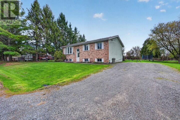 Property Photo:  38 William Street  ON K0K 2S0 