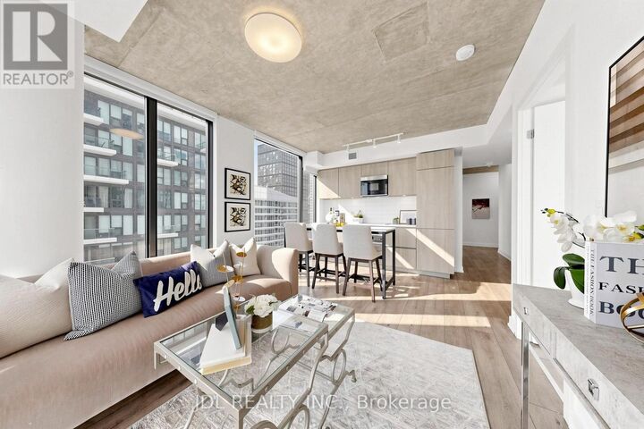 Property Photo:  47 Mutual Street 2502  ON M5B 0C6 