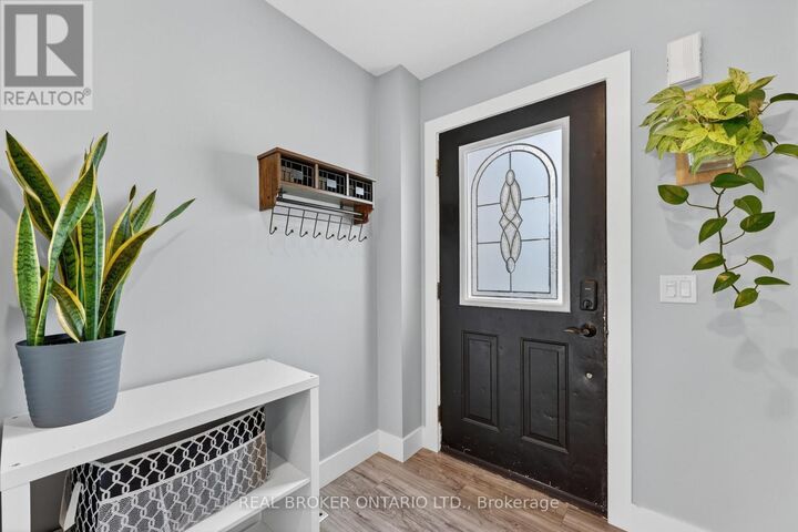 Property Photo:  131 James Street East  ON L3V 1L7 
