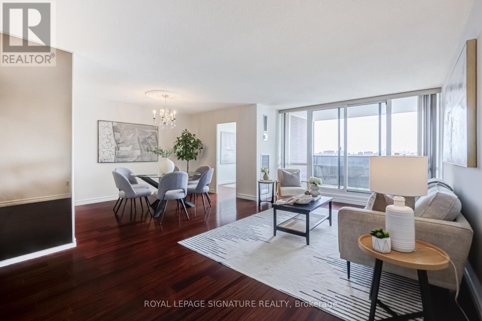 Property Photo:  625 The West Mall 901  ON M9C 4W9 