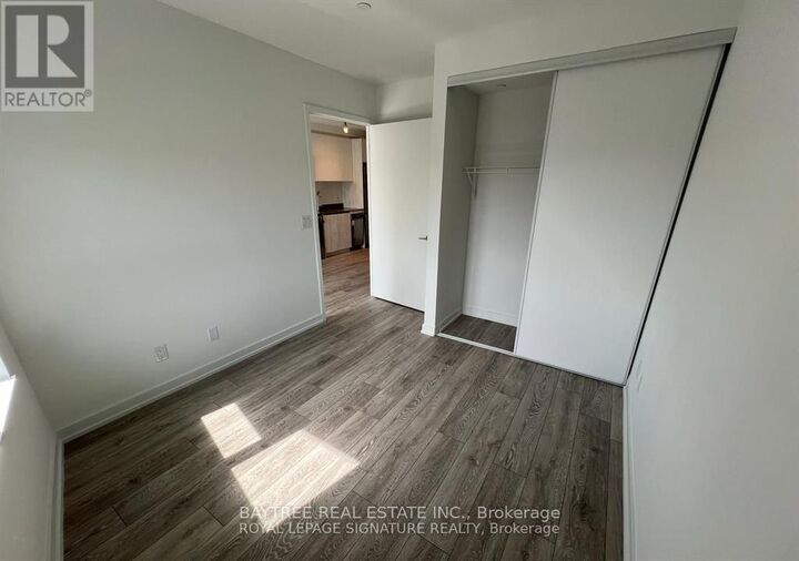 Property Photo:  3100 Keele Street 1117  ON M3M 0E1 