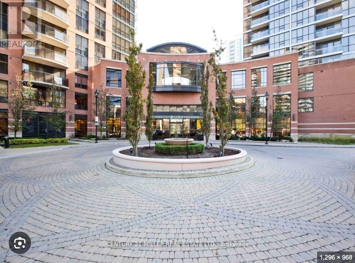 Property Photo:  33 Sheppard Avenue East 3008  ON M2N 7K1 