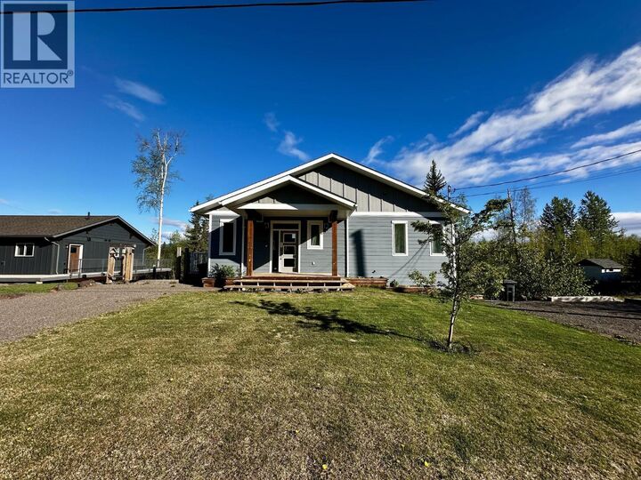 Property Photo: 1494 Chestnut Street BC V0J 2X0