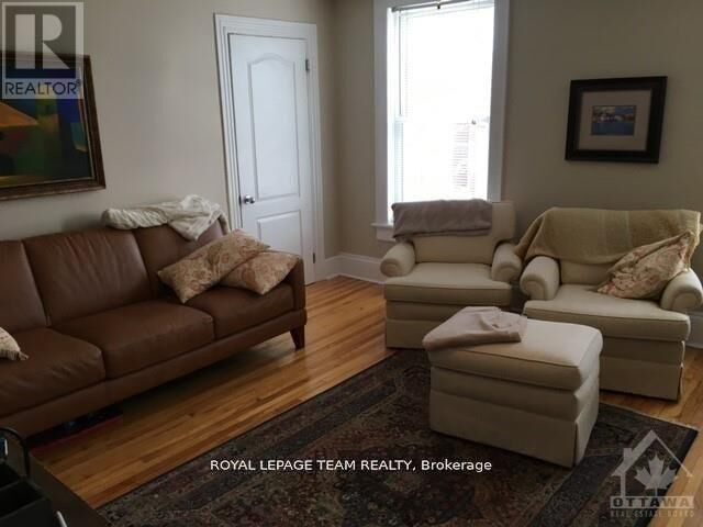 Property Photo:  86 Bayswater Avenue 2  ON K1Y 2E9 
