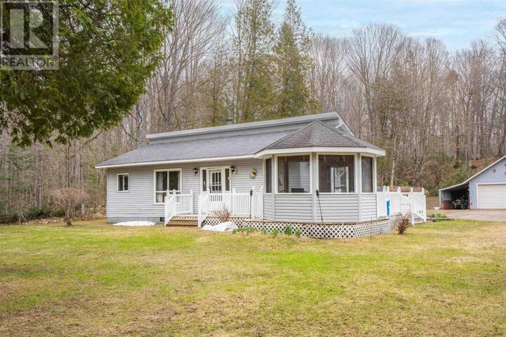 98 Whispering Pines Rd — photo 1