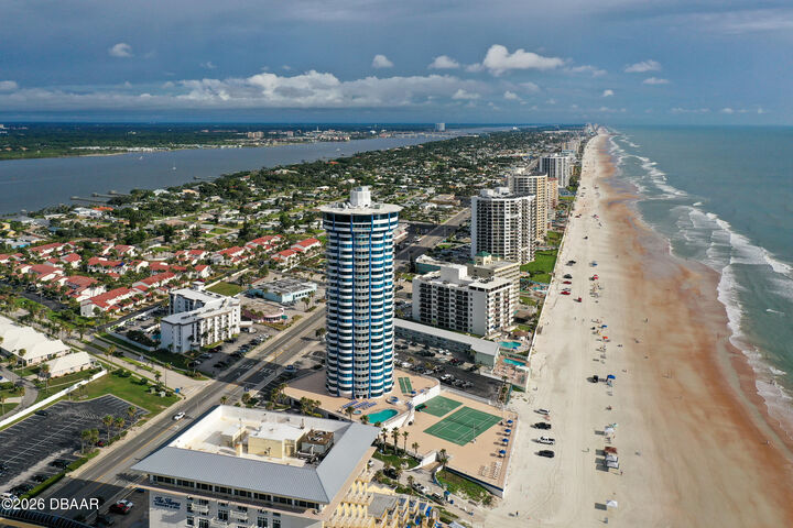 Property Photo: 2625 S Atlantic Avenue 10ne FL 32118