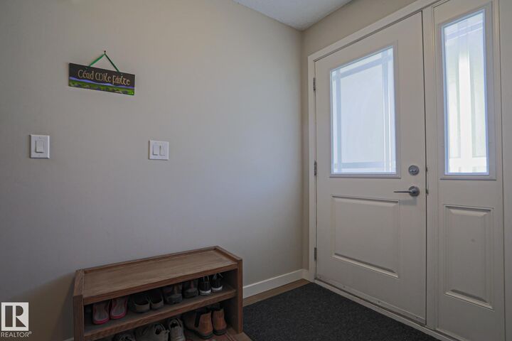 Property Photo:  1622 33A Street NW  AB T6H 0Y1 