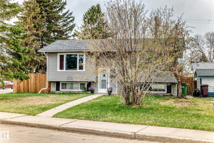 Property Photo:  3802 52 Street  AB T9A 1M4 