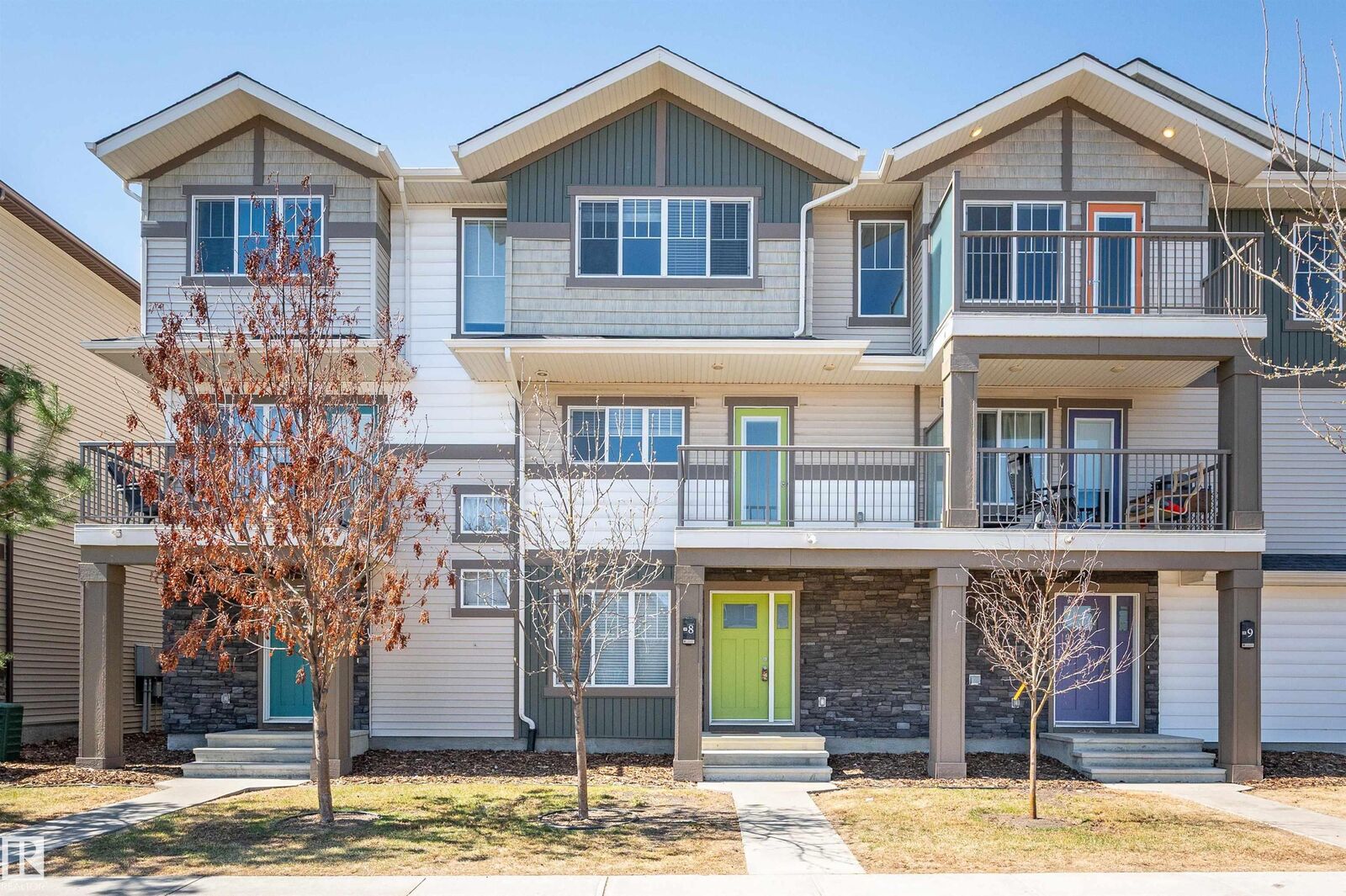 Property Photo:  1530 Tamarack Boulevard NW 8  AB T6T 2E6 