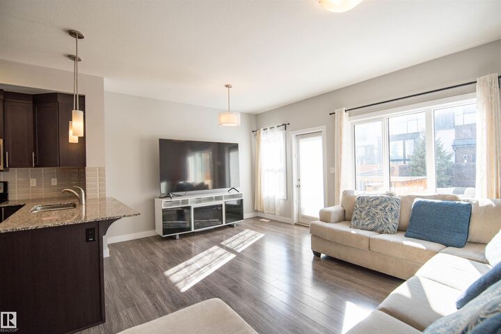 Property Photo:  1793 Keene Crescent SW  AB T6W 3W3 