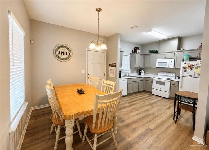 Property Photo: 508 S 16th Street TX 78537