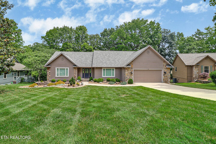Property Photo: 109 Huntington Drive TN 38558