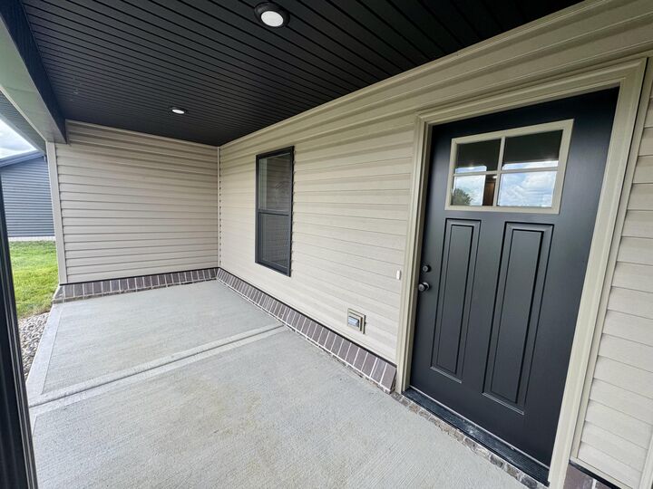Property Photo: 116 Bow Bridge Drive KY 40403