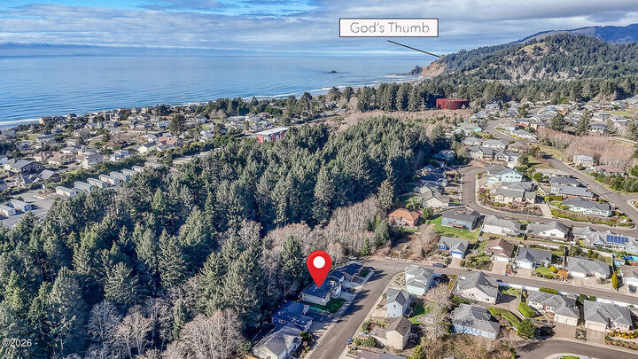 Property Photo:  4635 NE Tide Avenue  OR 97367 