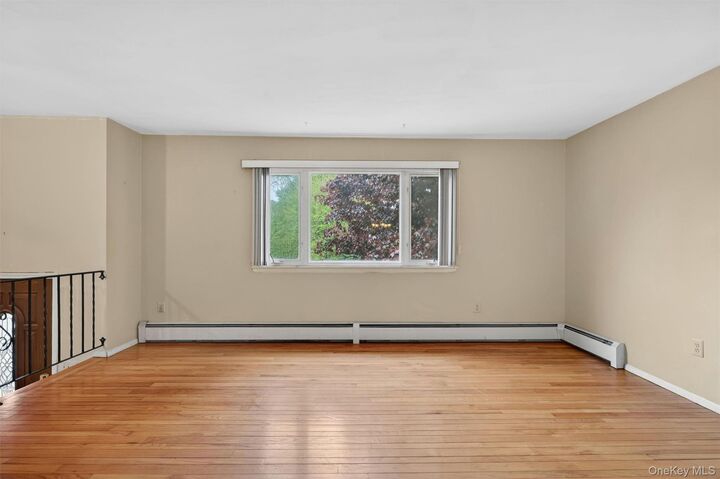 Property Photo:  126 Rolling Meadows Road  NY 10940 