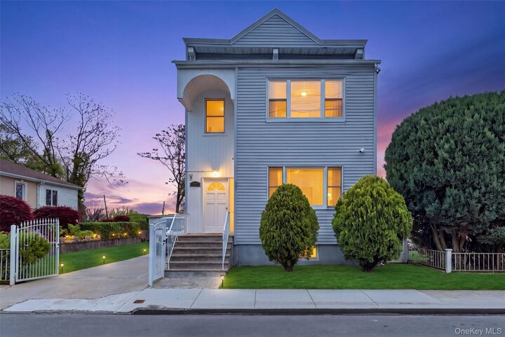 Property Photo:  86 Smart Avenue  NY 10704 