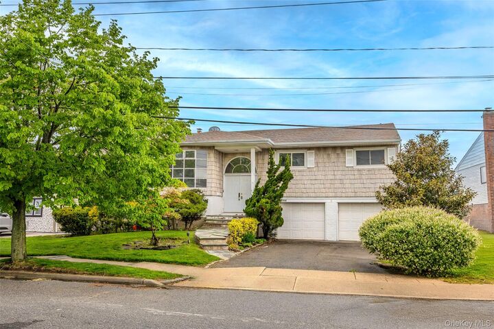 Property Photo: 3386 Bertha Drive NY 11510