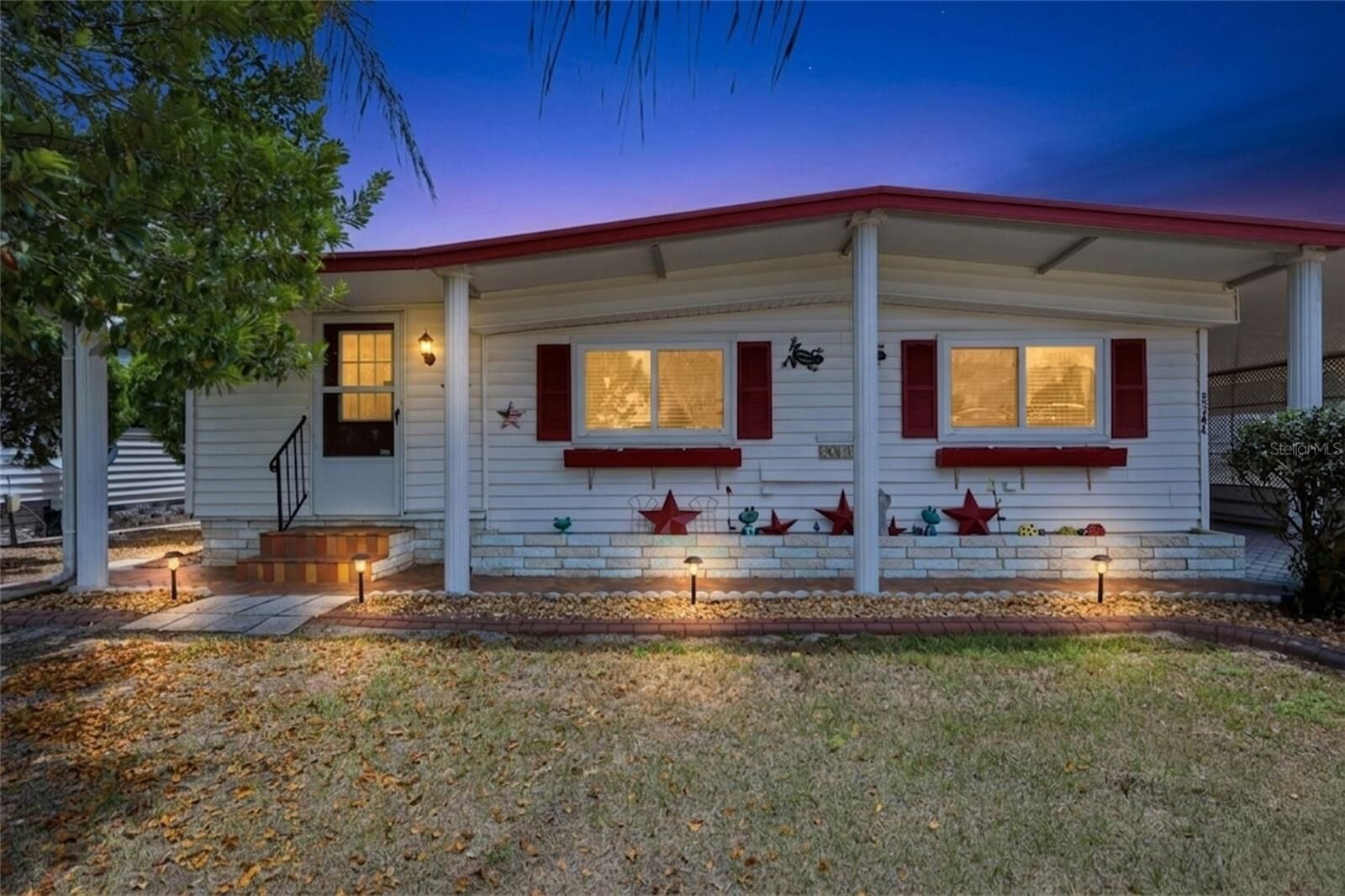 Property Photo:  5244 Mohawk Street  FL 33542 