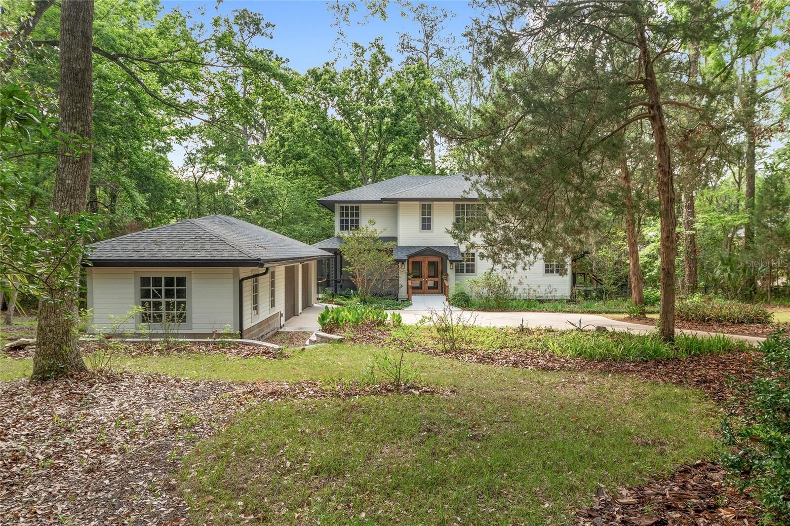 Property Photo: 1123 NW 58th Terrace FL 32605