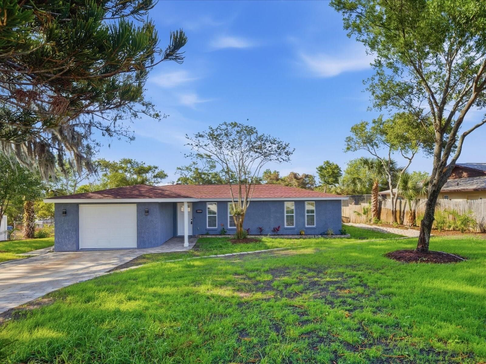 Property Photo:  6063 Airmont Drive  FL 34606 