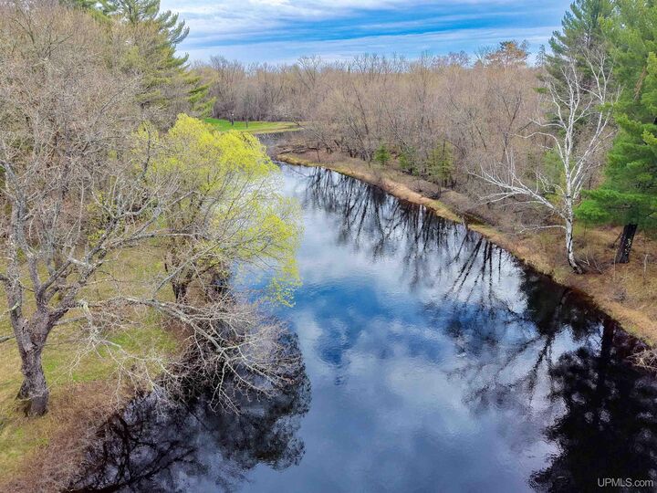 Property Photo: 5256 Juniper Lane MI 49879
