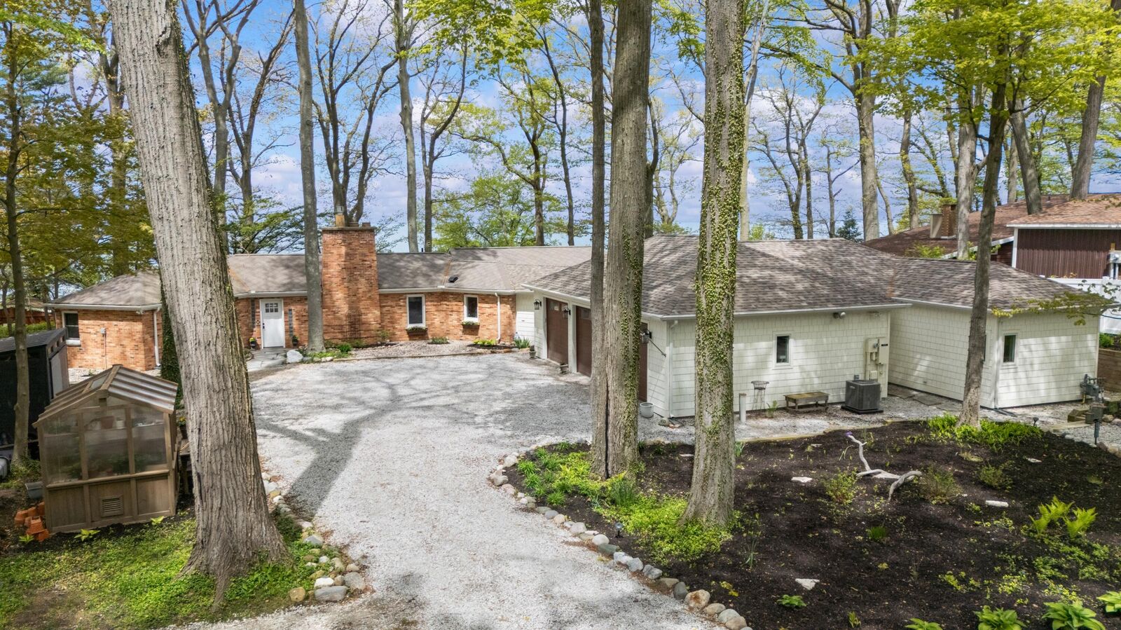 Property Photo: 5646 M 63 N MI 49038