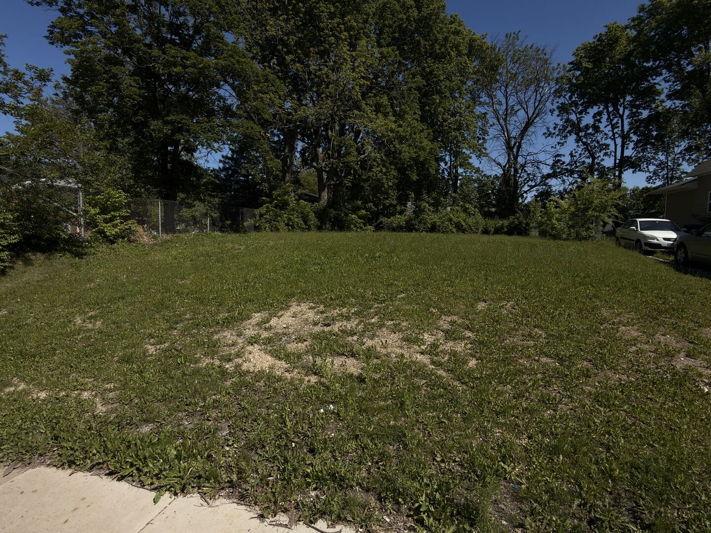 Property Photo:  911 W Front Street  IL 61701 